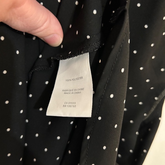 Reitmans Size XXS Black and White Polka Dot Blouse - Picture 3 of 7